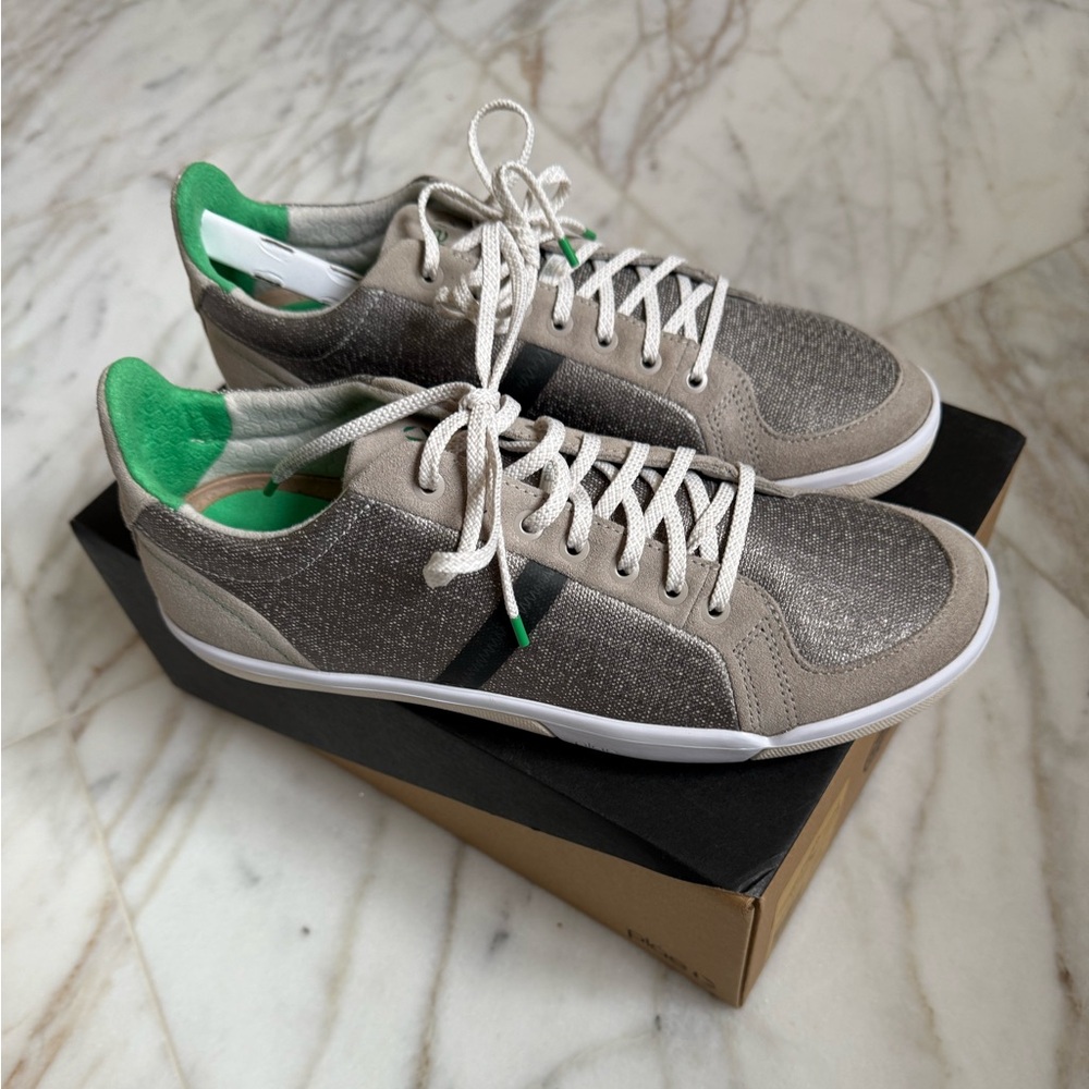 PLAE Prospect Stone Sneakers Men’s Size 8.5, Women’s size 10 US SIZES